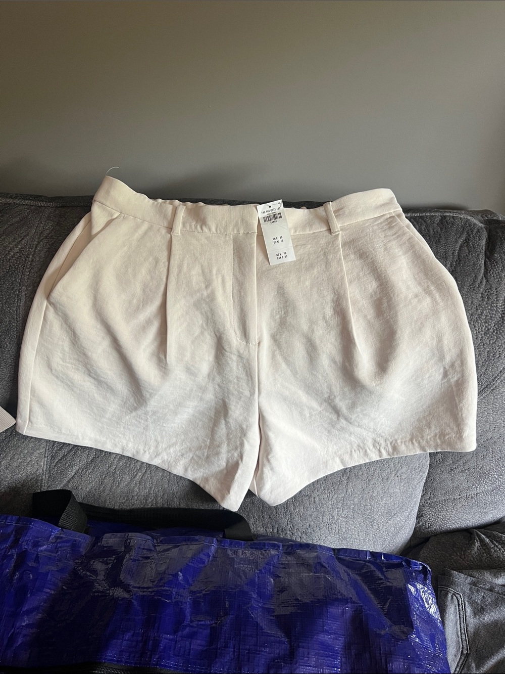 Abercrombie & Fitch Cream High-Waist Linen-Blend Women’s Shorts